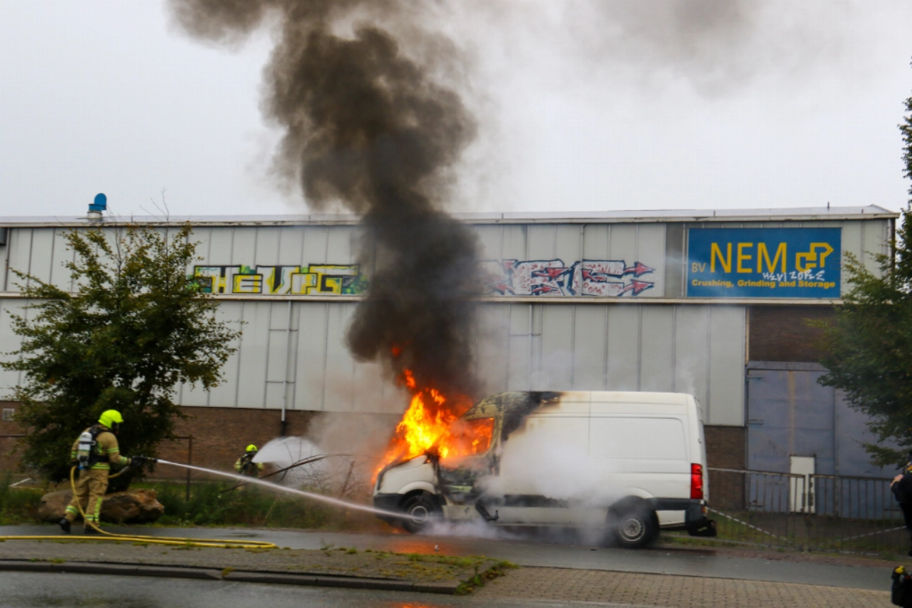 Schiedamse brandweer helpt met spoed in buurgemeente